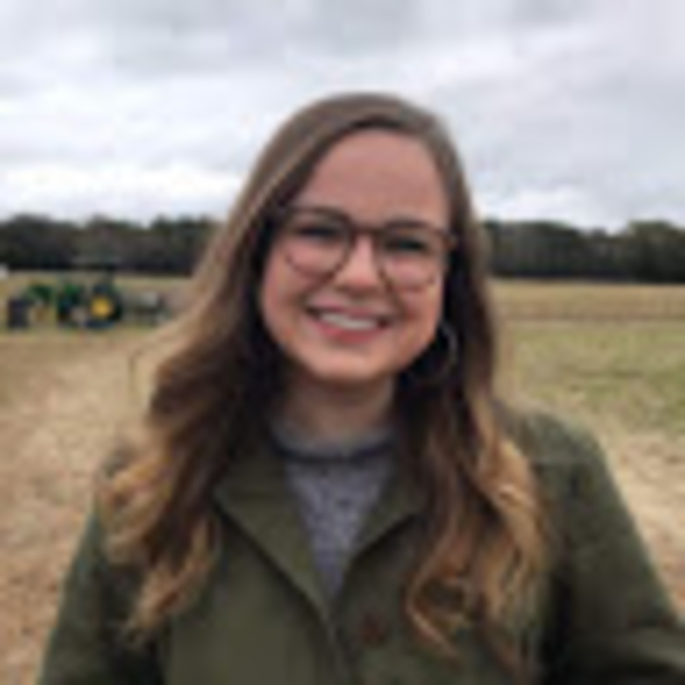 Meet your Posher, Emma